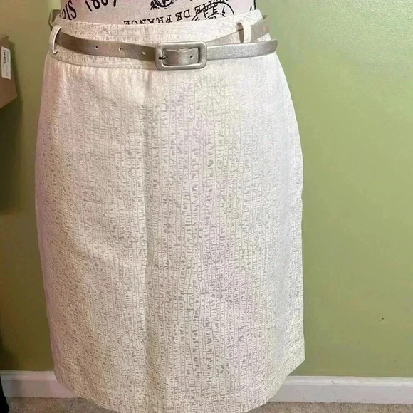 Worthington Knee Length Skirt NWOT - Picture 1 of 8